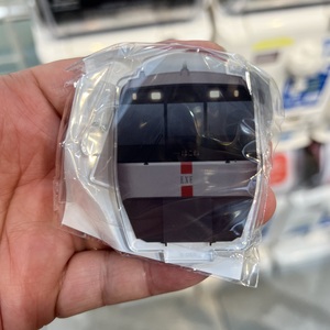 500円目で回せて，出てきたのはアクリル板でした．.jpeg